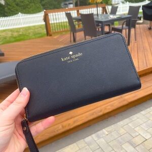 Kate spade wallet - USED ONCE